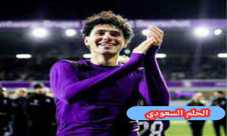 كم عمر عمر فايد ويكيبيديا، واين نشأ