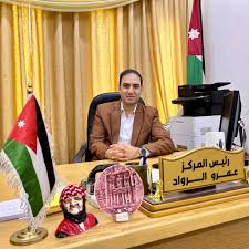 من هو عمرو الرواد
