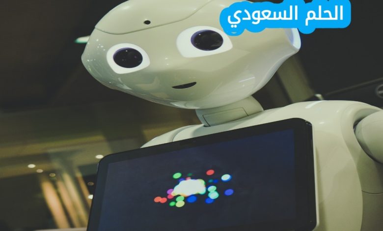 ما الذي يمكّن الذكاء الاصطناعي من التعرف على الأنماط وإجراء التوقعات والتعلم من التجارب السابقة