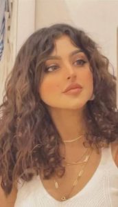 زوج يوشا عبدالعزيز