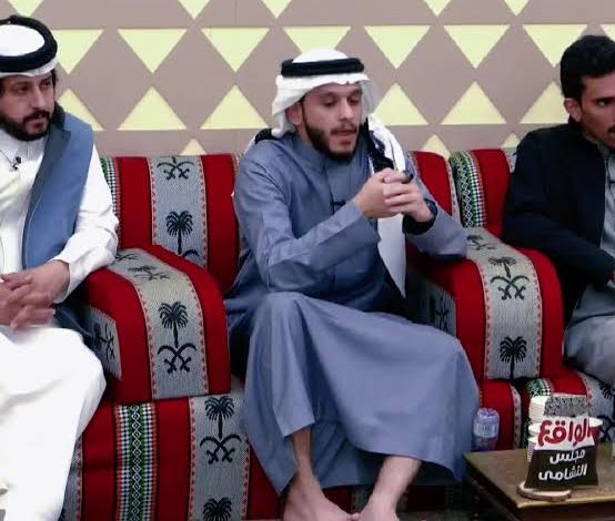 من هو عمر فاروق بوستان ويكيبيديا