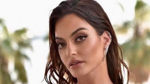 من هي كارن وازن ويكيبيديا 