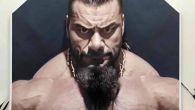 مما لا شك فيه أن نسبة كبيرة من طلاب الصف السادس الابتدائي يبحثون عن حل كتاب العلوم الفصل الاول 1447.وذلك بسبب كون مادة العلوم تحتوي على بعض الدروس التي يشعر بعض الطلاب أنها صعبة الفهم ولا يستطيعون حل الأسئلة أو الأنشطة التطبيقية التي تكون في نهاية كل درس, لذلك فإنهم يكونون بحاجة شديدة إلى حل كتاب العلوم سادس ابتدائي الفصل الاول كي يجدوا حل للأسئلة الصعبة وغيرها من الأنشطة التي تحتاج إلى حل مؤكد خصوصاً في أوقات الاختبارات التي يجب أن يكون الطالب في تلك الأثناء يمتلك اجابات مؤكدة لكافة الأسئلة اذ أنها من المتوقع أن تصادفه في الاختبار, ولهذه الأسباب قمنا بتوفير حل السؤال المقدم من كتاب العلوم. المنهج الجديد. هذا السؤال من المقررات الدراسية التي يتضمنها منهاج الصف السادس الابتدائي ويتحدث هذا الكتاب عن العلوم في الحياة والكائنات الحية والأنظمة البيئية ومكوناتها المتعددة, ويحب كل من الطلاب والمعلمين أن يكون لديهم نسخة الكترونية من الكتاب كي يستعينوا بها عند الحاجة, وبالتزامن مع اقتراب عودة المدارس 1447 من الملاحظ البحث المكثف عن تحميل كتاب العلوم سادس ابتدائي الفصل الاول 1447 المنهاج الجديد للتعرف على محتويات هذا الكتاب ويمكنكم الاطلاع على إجابة السؤال: جانتي شعبان ويكيبيديا السيرة الذاتية الكاملة جانتي شعبان ويكيبيديا، اكتشف السيرة الذاتية الكاملة للنجمة اللبنانية، معلومات عن عمرها، حياتها الشخصية، مسيرتها الفنية، أبرز أعمالها، وإنجازاتها التي جعلتها من أبرز الوجوه في الوسط الفني العربي. جانتي شعبان هي ممثلة ومطربة لبنانية، اشتهرت بموهبتها الفنية المتعددة والتي تشمل التمثيل والغناء، حيث تمكنت من ترك بصمة واضحة في الوسط الفني اللبناني والعربي. ولدت جانتي شعبان في لبنان، ونشأت في بيئة عائلية داعمة للفنون، الأمر الذي ساهم في صقل موهبتها منذ الصغر، وأتاح لها فرصة الدخول إلى عالم الفن بشكل احترافي منذ سن مبكرة. بدأت جانتي شعبان مسيرتها الفنية في مجال التمثيل والغناء، حيث شاركت في عدد من الأعمال المسرحية والتلفزيونية التي نالت استحسان الجمهور والنقاد على حد سواء. كما قدمت عدة أغاني أظهرت قدراتها الصوتية ومهاراتها الغنائية، مما جعلها واحدة من الشخصيات الفنية متعددة المواهب في لبنان. على الصعيد الشخصي، تحرص جانتي شعبان على الحفاظ على خصوصية حياتها الأسرية، بينما تواصل تطوير مسيرتها المهنية. وقد ساهمت هذه الاستراتيجية في تعزيز صورتها كفنانة محترفة، تركّز على أعمالها الفنية ومشاريعها المستقبلية، دون أن تؤثر العوامل الشخصية على نجاحها المهني. تتميز جانتي شعبان بأسلوبها الراقي في الأداء الفني، وقدرتها على التكيف مع مختلف الأدوار سواء كانت درامية أو كوميدية، كما أنها تحرص دائمًا على اختيار الأعمال التي تعكس مهارتها الفنية وتبرز مواهبها المتعددة. وبفضل هذه الاستراتيجية، استطاعت أن تكسب قاعدة جماهيرية كبيرة على مستوى لبنان والعالم العربي، حيث يتابع جمهورها أعمالها بانتظام على التلفزيون والمنصات الرقمية. بالإضافة إلى التمثيل والغناء، شاركت جانتي شعبان في فعاليات فنية ومهرجانات موسيقية، ما ساهم في رفع مكانتها الفنية والترويج لمواهبها على نطاق أوسع. وتعتبر هذه المشاركات دليلاً على التزامها بتطوير نفسها والاستمرار في تقديم أعمال مبتكرة ومتنوعة. جانتي شعبان ويكيبيديا، جانتي شعبان السيرة الذاتية، أعمال جانتي شعبان، ممثلة لبنانية، مغنية لبنانية، مسيرة جانتي شعبان الفنية، أشهر أعمال جانتي شعبان، حياة جانتي شعبان الشخصية