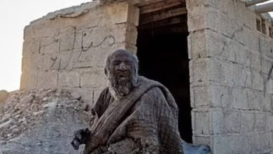 قصة عمو حاجي الرجل الذي لم يستحم لأكثر من نصف قرن