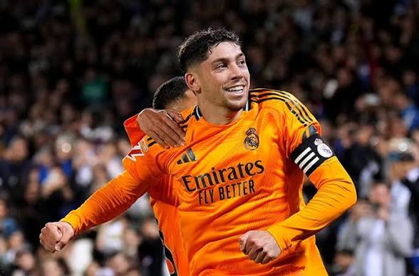 جنسية اللاعب فالفيردي، كم عمر فالفيردي، فالفيردي ريال مدريد، أهداف فالفيردي، ديانة فالفيردي، زوجة فالفيردي، أين يلعب فالفيردي.