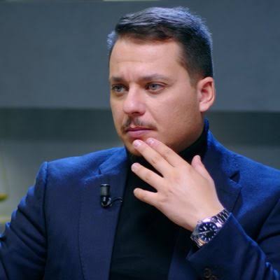 يوسف زغبة ويكيبيديا السيرة الذاتية كاملة.. عمره، جنسيته، زوجته، ثروته، ومسيرته في برنامج "علمتني الحياة