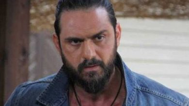 مهدي السنر كم عمره