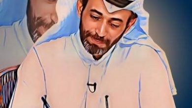 عبيد الوسمي ويكيبيديا: السيرة الذاتية الكاملة وأبرز المواقف السياسية وصف ميتا: تعرف على عبيد الوسمي ويكيبيديا، السيرة الذاتية، المسيرة الأكاديمية، أبرز مواقفه السياسية، إنجازاته الانتخابية، ودوره في قضايا الحقوق والحريات في الكويت. --- من هو الدكتور عبيد الوسمي؟ الدكتور عبيد الوسمي، واسمه الكامل عبيد محمد عبد الله زيد عبيد المطيري، هو سياسي وأكاديمي كويتي بارز وُلد في 5 يناير 1971 في دولة الكويت. يُعد من أبرز وجوه المعارضة السياسية في الكويت، وارتبط اسمه بالدفاع عن الحريات العامة وحقوق الإنسان. اشتهر أيضًا كمحامٍ في قضايا رأي بارزة، من أبرزها دفاعه عن الشاعر القطري محمد بن الذيب، وهو ما عزز حضوره الإعلامي والسياسي في المنطقة. --- عبيد الوسمي السيرة الذاتية والتعليم يتمتع الدكتور عبيد الوسمي بخلفية أكاديمية قوية في مجال القانون، حيث حصل على درجة الدكتوراه في القانون الإجرائي من الجامعة الأمريكية في واشنطن. كما يعمل أستاذًا محاضرًا في كلية الحقوق بجامعة الكويت، ويُعد من الكفاءات الأكاديمية البارزة في مجال القانون الدستوري والإجرائي. --- المسيرة الأكاديمية في جامعة الكويت واصل الوسمي مسيرته العلمية داخل جامعة الكويت، حيث درّس مواد قانونية متخصصة وأسهم في إعداد جيل من القانونيين. وقد ساعده خلفه الأكاديمي في تعزيز مكانته كمرجع قانوني في القضايا الدستورية والسياسية داخل الكويت وخارجها. --- الإنجاز السياسي الأبرز في مجلس الأمة حقق الدكتور عبيد الوسمي إنجازًا انتخابيًا تاريخيًا عندما فاز في انتخابات 22 مايو 2021 التكميلية عن الدائرة الخامسة، محققًا 43,810 صوتًا، وهي أعلى نسبة تصويت في تاريخ الانتخابات البرلمانية الكويتية. وقد مثّل هذا الفوز نقطة تحول مهمة في مسيرته السياسية داخل مجلس الأمة الكويتي. --- المواقف السياسية والفكرية يُعرف الوسمي بمواقفه الجريئة داخل الساحة السياسية، ومن أبرز توجهاته: المطالبة بتطبيق نظام الإمارة الدستورية دعم فكرة الحكومة البرلمانية الدفاع عن الحريات العامة وحرية التعبير انتقاد بعض السياسات الحكومية هذه المواقف جعلته من أبرز الشخصيات المثيرة للنقاش في الكويت والخليج العربي. --- نشاطه في حقوق الإنسان والإعلام الدولي يحظى الدكتور عبيد الوسمي بمتابعة دولية، حيث تشير منظمة فرونت لاين ديفيندرز (Front Line Defenders) إلى نشاطه في قضايا حقوق الإنسان. كما كتب مقالات وتحليلات في صحيفة واشنطن بوست الأمريكية، مما يعكس حضوره الإعلامي خارج المنطقة العربية. --- دفاعه في القضايا القانونية البارزة من أبرز المحطات في مسيرته المهنية، دفاعه عن الشاعر القطري محمد بن الذيب في قضايا تتعلق بحرية التعبير، وهو ما عزز صورته كمحامٍ مدافع عن قضايا الرأي والحريات. --- سبب شهرة عبيد الوسمي ويكيبيديا يتزايد البحث عن “عبيد الوسمي ويكيبيديا” بسبب: مسيرته الأكاديمية والقانونية القوية مواقفه السياسية الجريئة إنجازاته الانتخابية الكبيرة حضوره الإعلامي المحلي والدولي --- خلاصة يمثل الدكتور عبيد الوسمي نموذجًا للشخصية الأكاديمية والسياسية المؤثرة في الكويت، حيث جمع بين العمل الأكاديمي والممارسة السياسية والدفاع عن الحريات. ومع استمرار حضوره في الساحة العامة، يبقى من أبرز الأسماء التي تحظى باهتمام واسع في محركات البحث والإعلام. --- إذا أردت، أستطيع تحسين المقال أكثر ليصبح “مقال تصدر أول جوجل” بإضافة: أسئلة شائعة (FAQ) + كلمات مفتاحية طويلة + سكيما جاهز للنشر في ووردبريس.