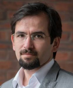  حسن أحمديان ويكيبيديا السيرة الذاتية عمره جنسيته زوجته 