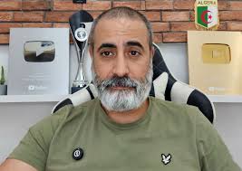 وفاة اليوتيوبر الجزائري، هشام في العارضة، سبب وفاة هشام في العارضة، هشام في العارضة ويكيبيديا، السيرة الذاتية هشام في العارضة، يوتيوبر جزائري مات في السويد، قناة في العارضة يوتيوب، صانع محتوى جزائري، أخبار المنتخب الجزائري، هشام الجزائري، وفاة مفاجئة، تحقيق شرطة سويدية
