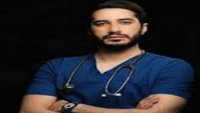 من هو زيد السمكري ويكيبيديا: عمره جنسيتة ديانتة زوجتة؟ زيد السمكري ويكيبيديا الاسم الكامل: د. زيد السمكري هو طبيب أردني متخصص في الجراحة العامة والطب التجميلي غير الجراحي