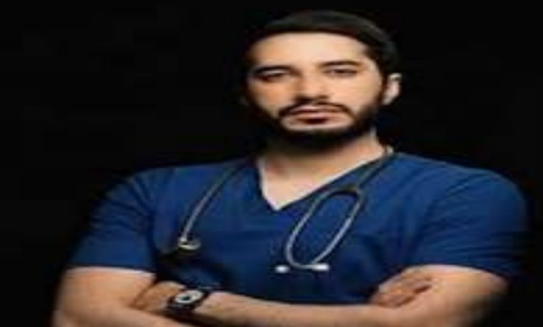 من هو زيد السمكري ويكيبيديا: عمره جنسيتة ديانتة زوجتة؟ زيد السمكري ويكيبيديا الاسم الكامل: د. زيد السمكري هو طبيب أردني متخصص في الجراحة العامة والطب التجميلي غير الجراحي